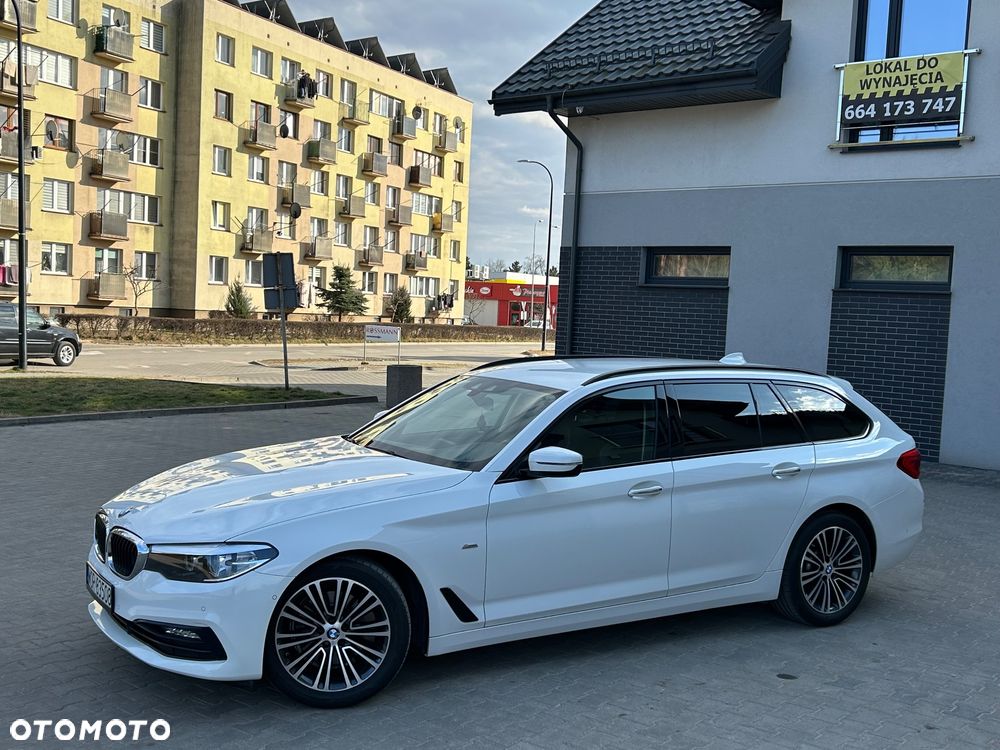 BMW Seria 5 520d Sport Line sport - 17