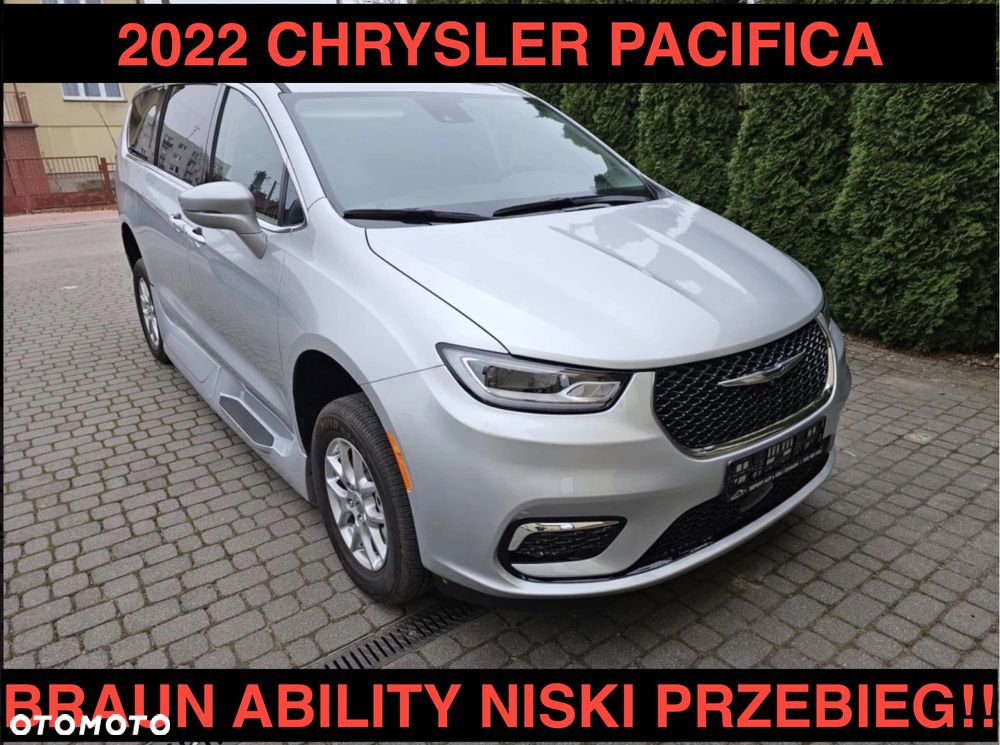 Chrysler Pacifica - 1