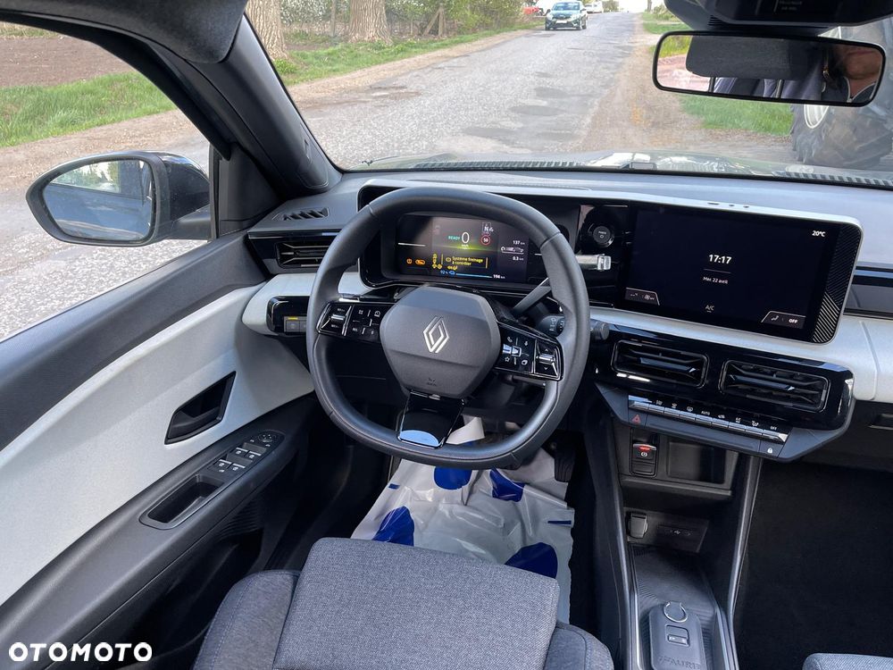 Renault 4 E-Tech Evolution 120 Urban Range - 8