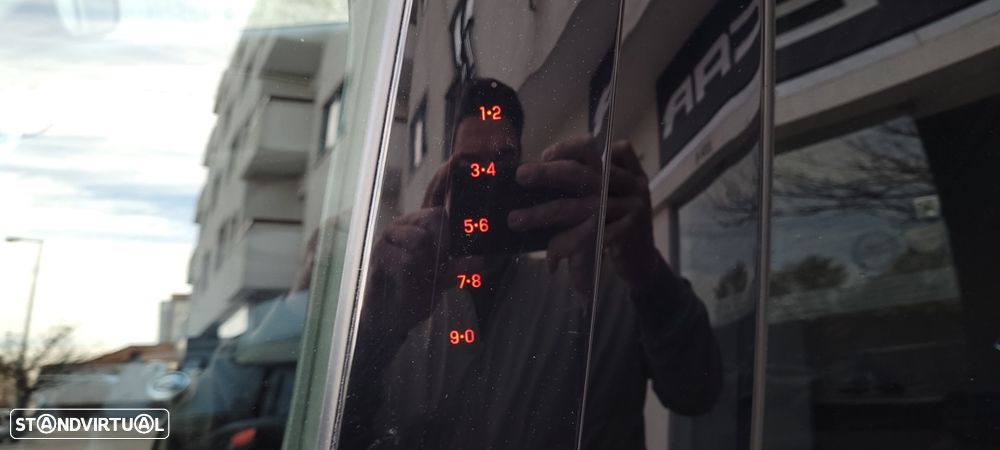 Ford Mustang Mach-E Standard - 9