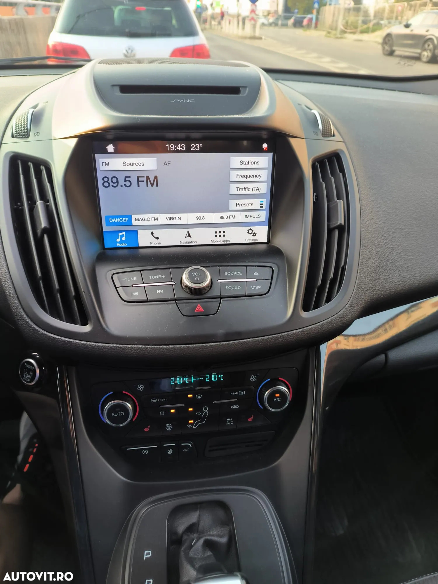 Ford Kuga 2.0 TDCi 4WD Powershift Titanium - 18