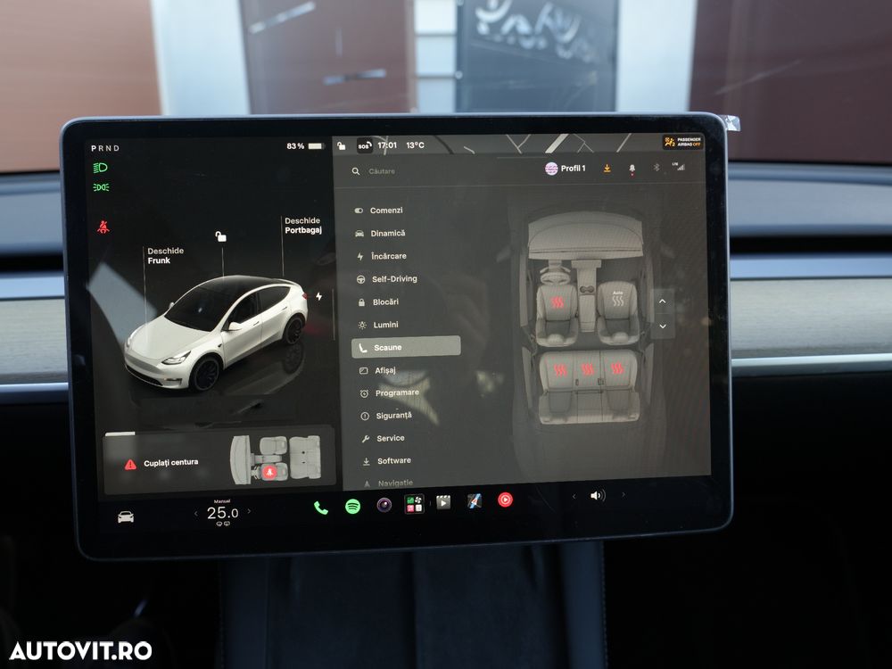 Tesla Model Y - 14