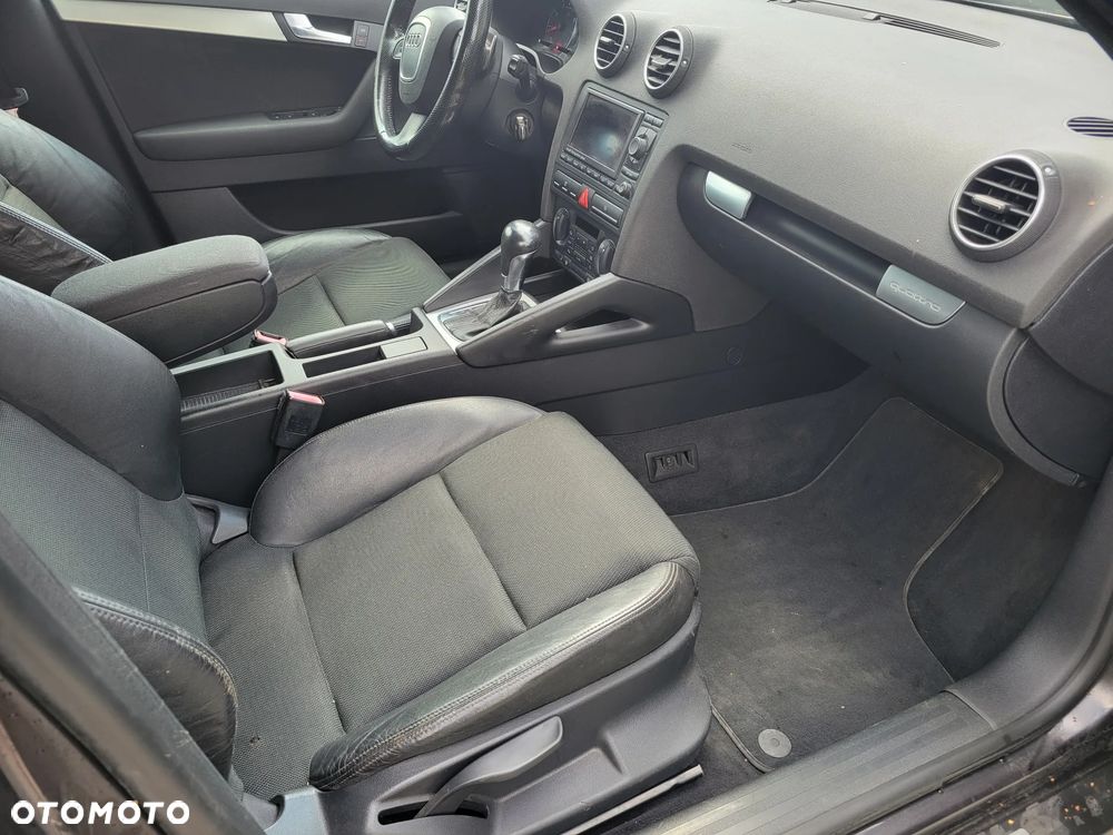 Audi A3 Sportback - 12