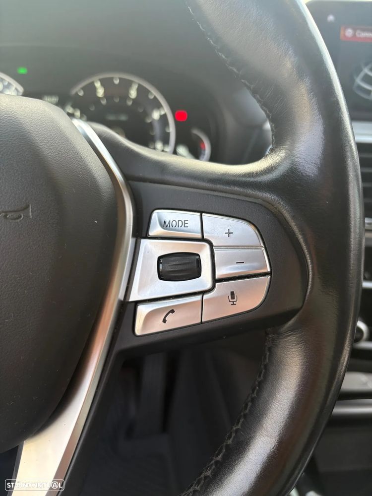 BMW X3 20 d xDrive Line Luxury - 5