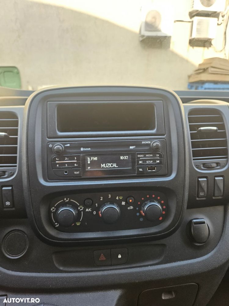 Renault Trafic ENERGY Start &St. Grand Combi L2H1 Expression - 15