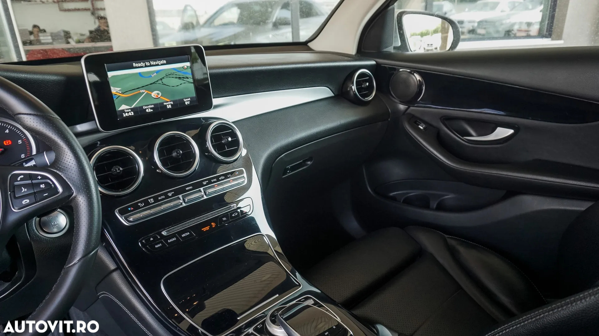 Mercedes-Benz GLC 220 d 4Matic 9G-TRONIC - 10