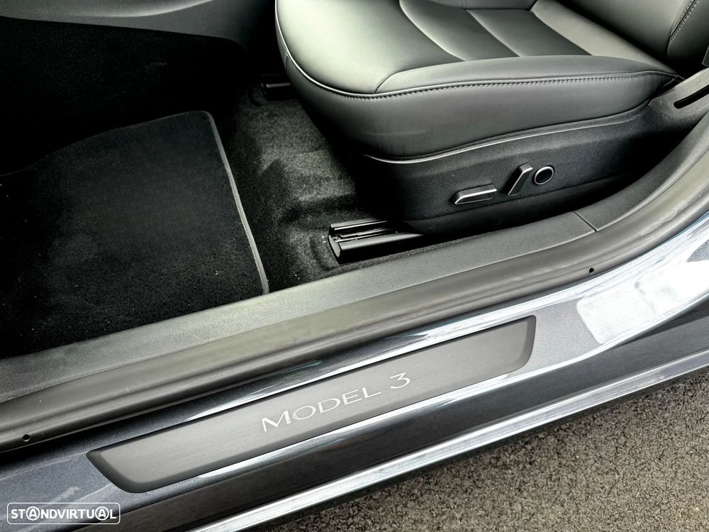 Tesla Model 3 Standard Range Plus RWD - 14