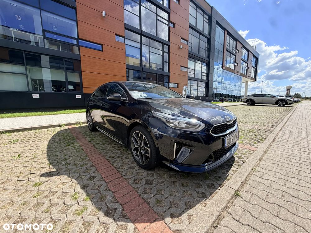 Kia ProCeed 1.6 CRDi GT Line DCT - 12