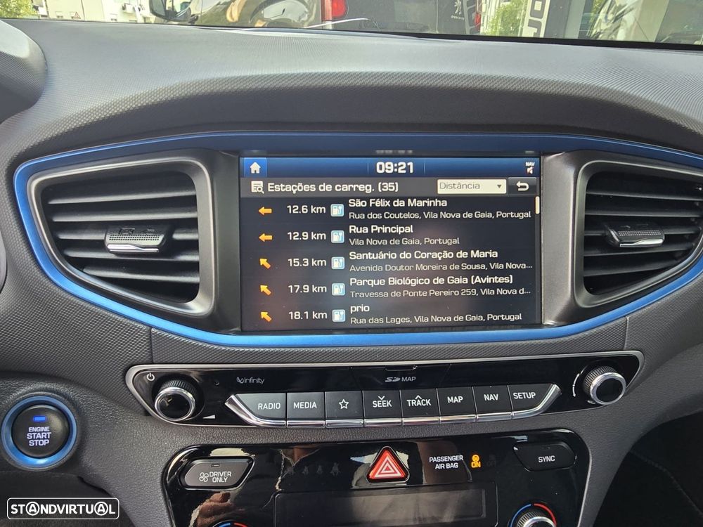 Hyundai Ioniq - 13