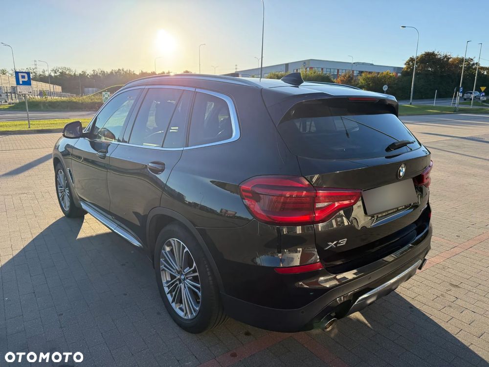 BMW X3 xDrive30i Luxury Line - 6