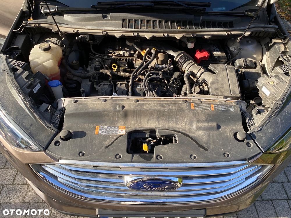 Ford Edge - 8