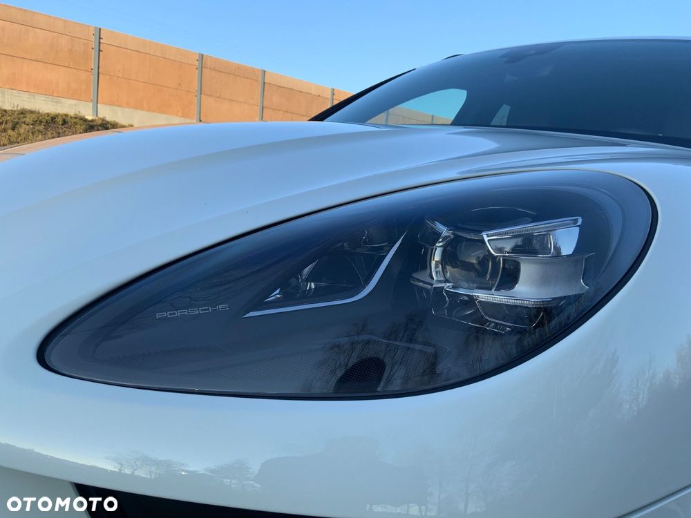 Porsche Macan - 20