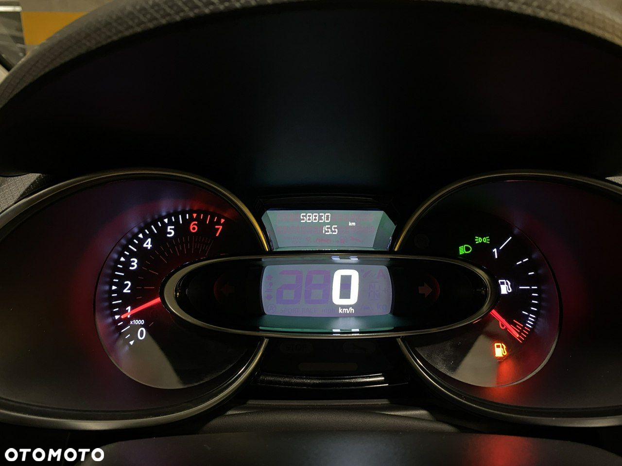 Renault Clio - 18