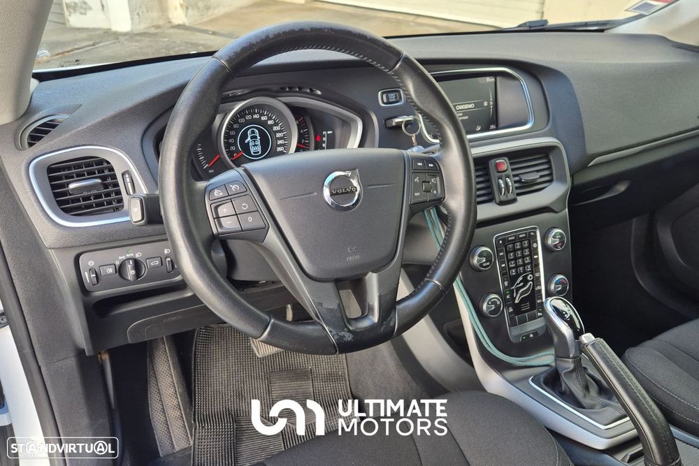 Volvo V40 2.0 D2 Kinetic Geartronic - 6