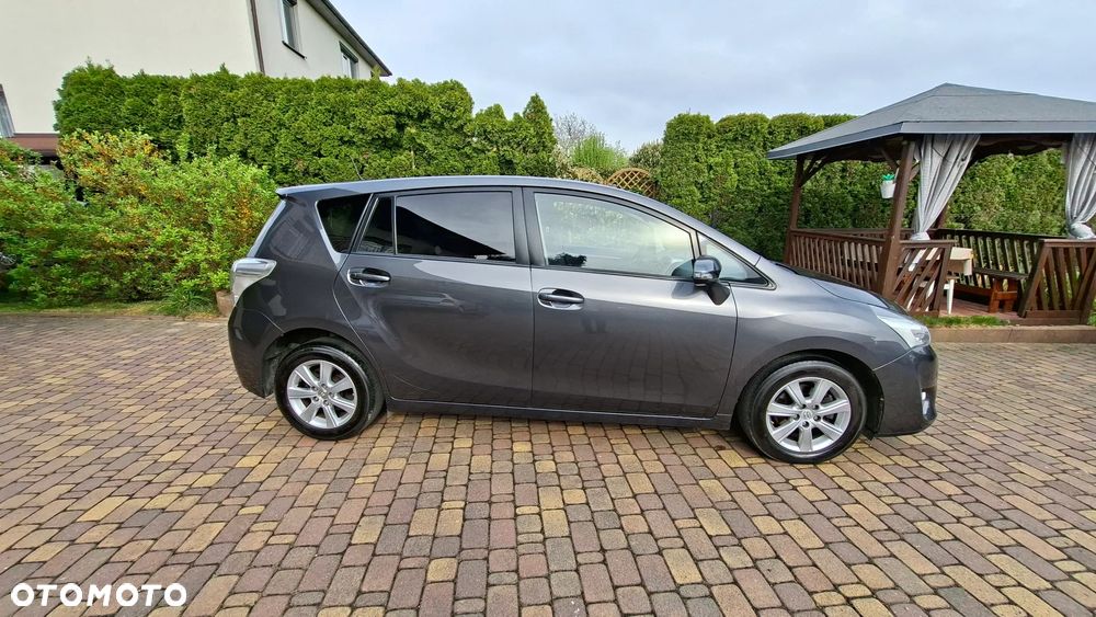 Toyota Verso 1.6 D-4D Premium EU6 - 6