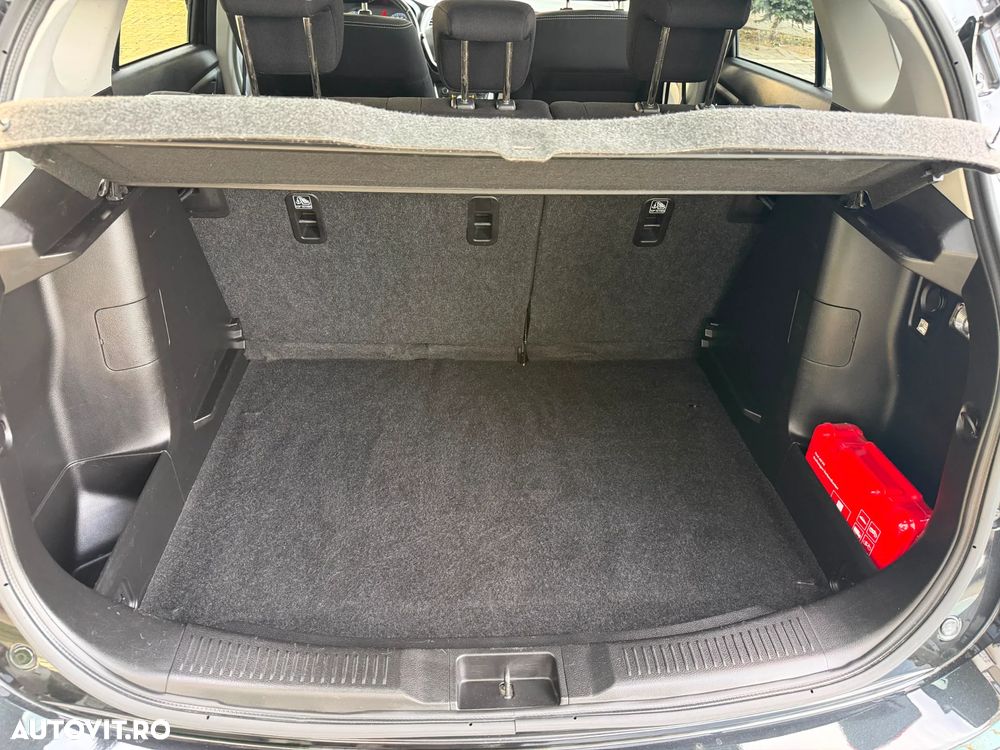 Suzuki S-Cross 1.6 DDIS Allgrip Comfort - 15