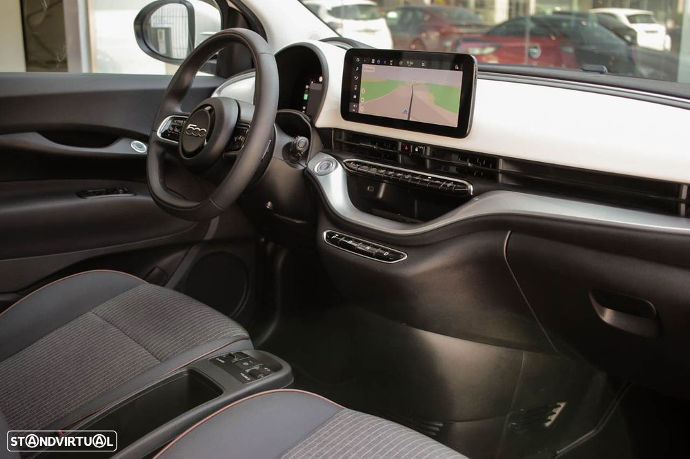 Fiat 500e 42 kWh Icon - 7