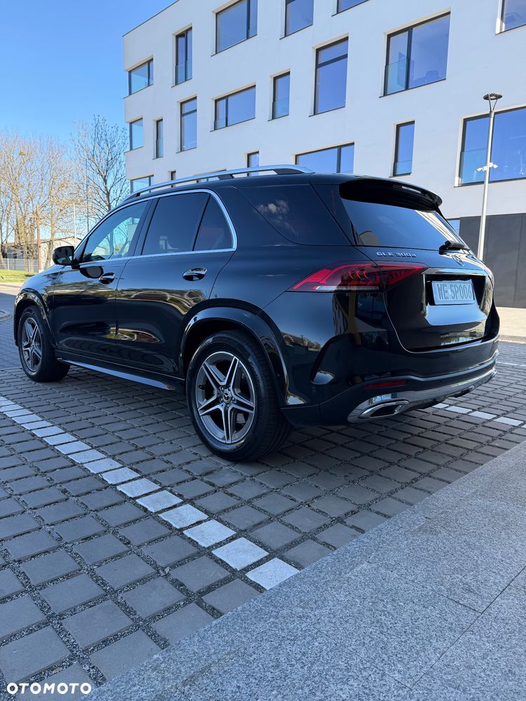 Mercedes-Benz GLE - 12