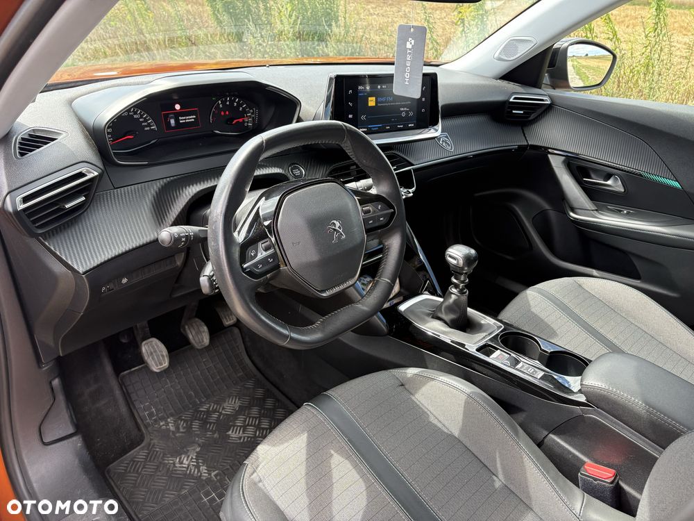 Peugeot 2008 - 5
