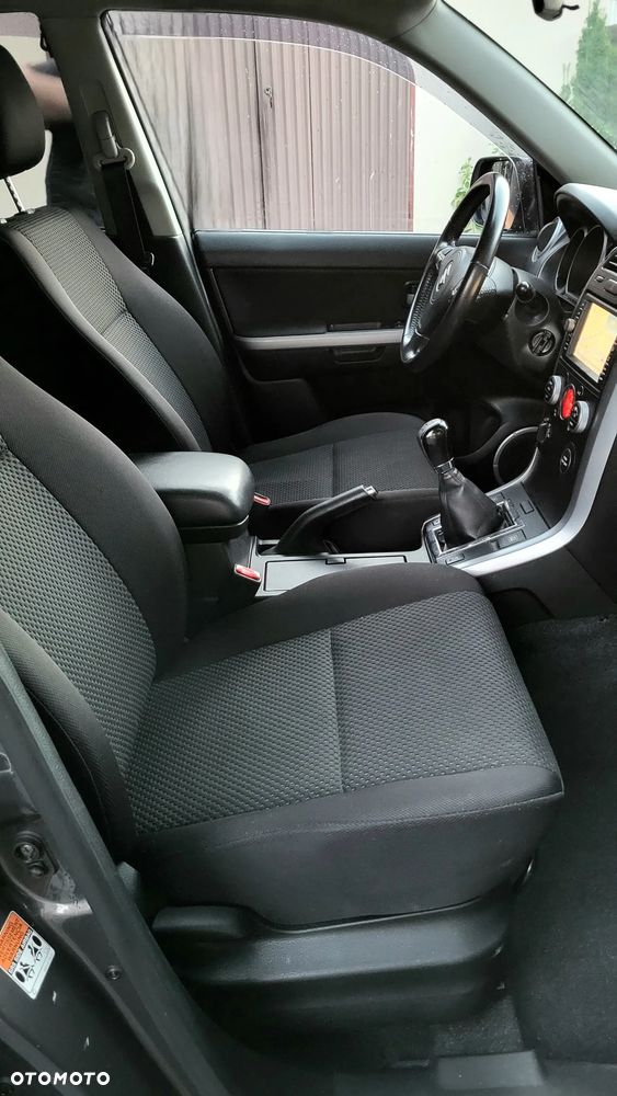 Suzuki Grand Vitara 2.4 Premium - 4