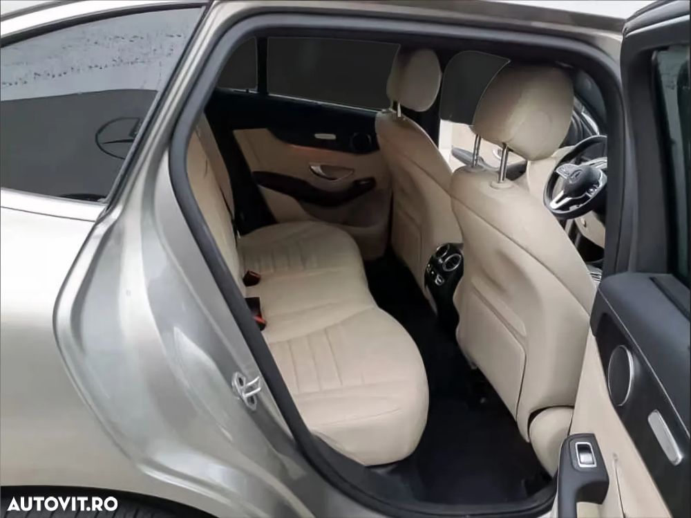 Mercedes-Benz EQC 400 4MATIC - 14