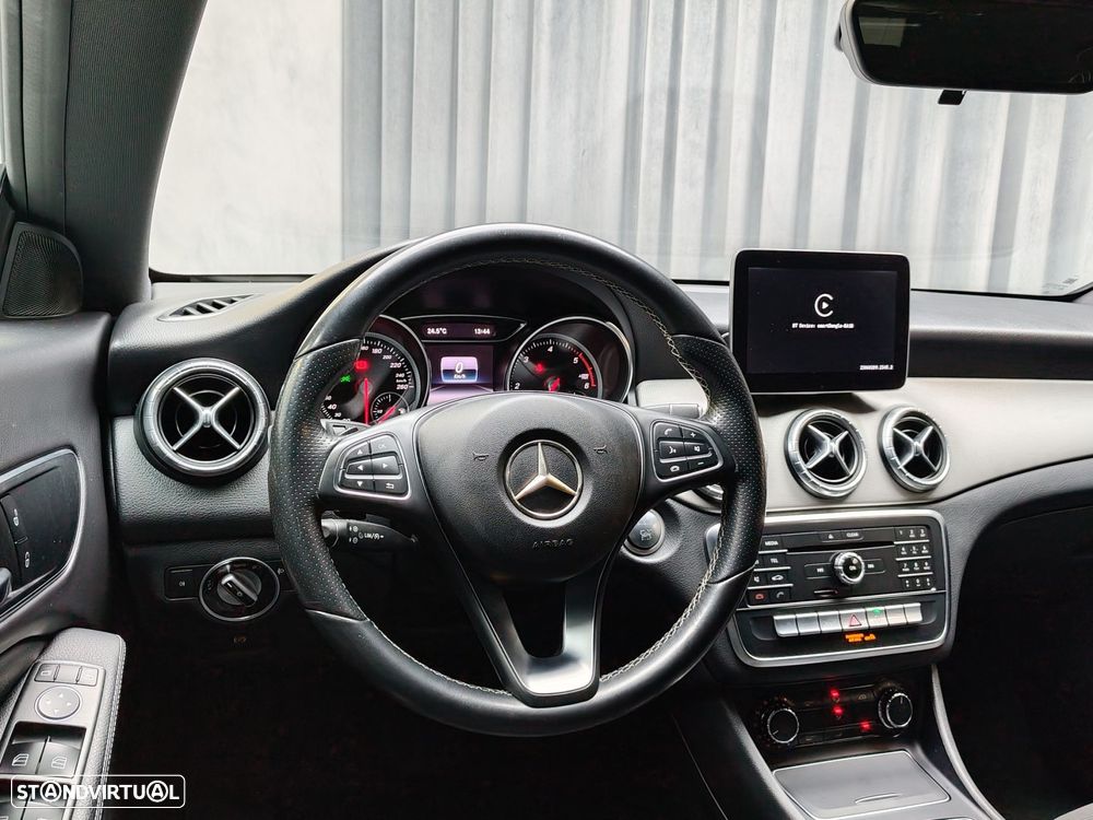 Mercedes-Benz CLA 200 (CDI) d 4Matic 7G-DCT Urban - 10