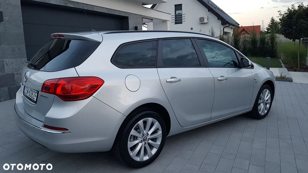 Opel Astra 1.4 T Edition 150 - 3