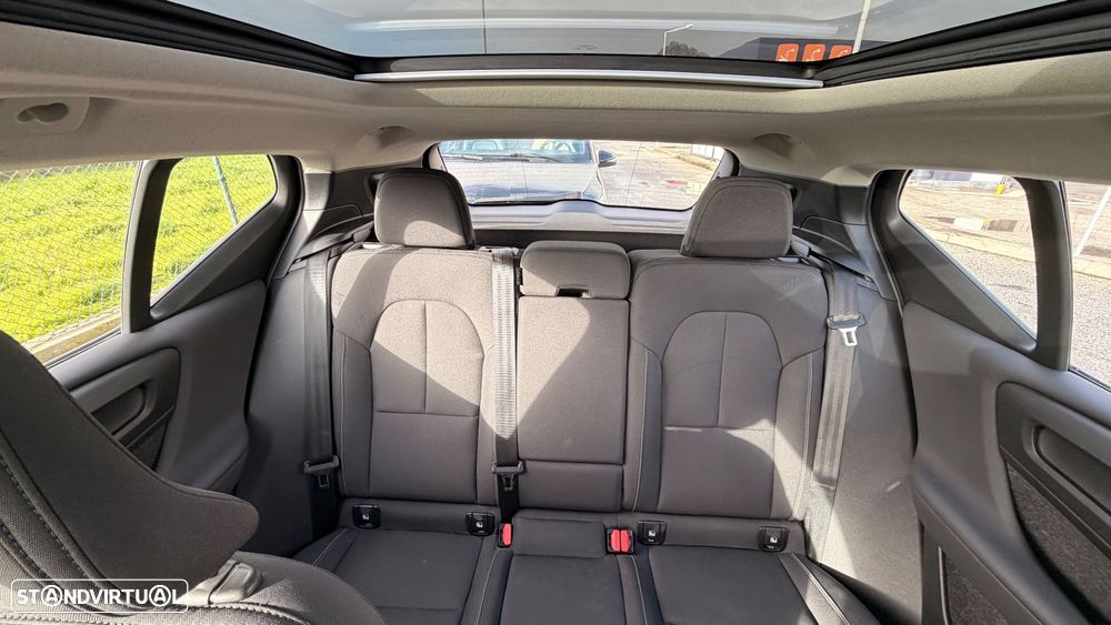 Volvo XC 40 1.5 T2 Momentum Plus - 20