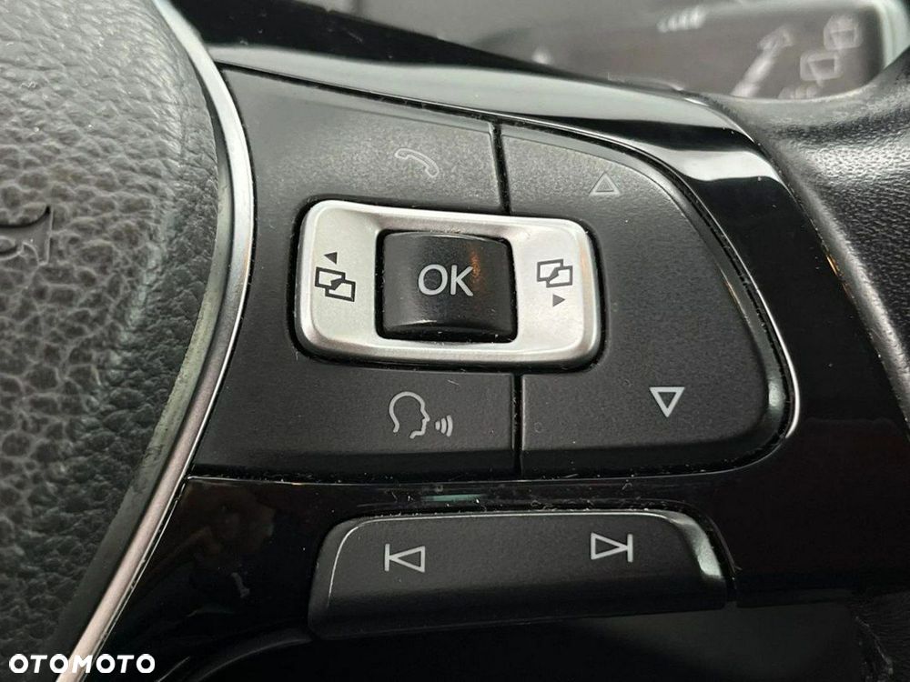 Volkswagen Sharan 2.0 TDI BMT Highline DSG - 25