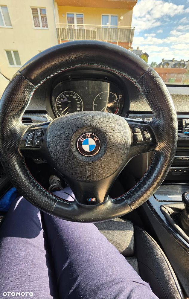 BMW Seria 3 318d - 9