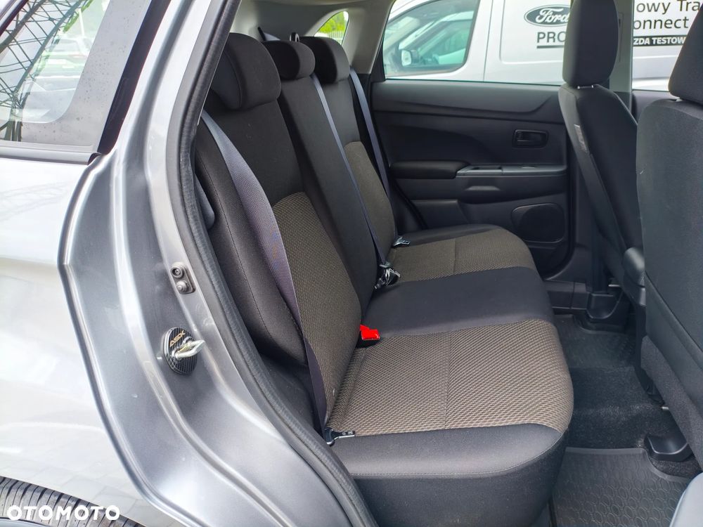Mitsubishi ASX 2.0 Invite - 14