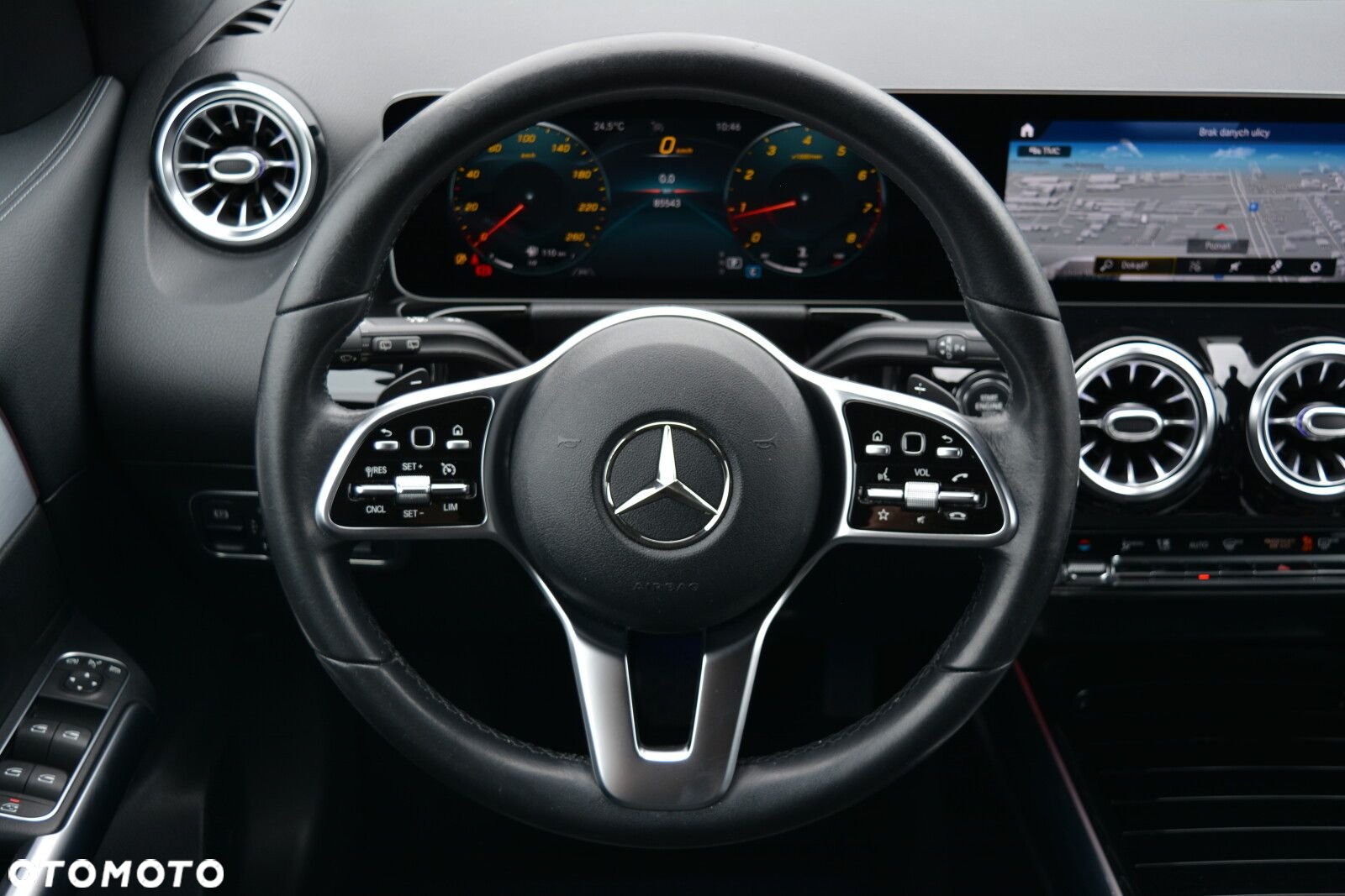 Mercedes-Benz GLA 200 Progressive - 15