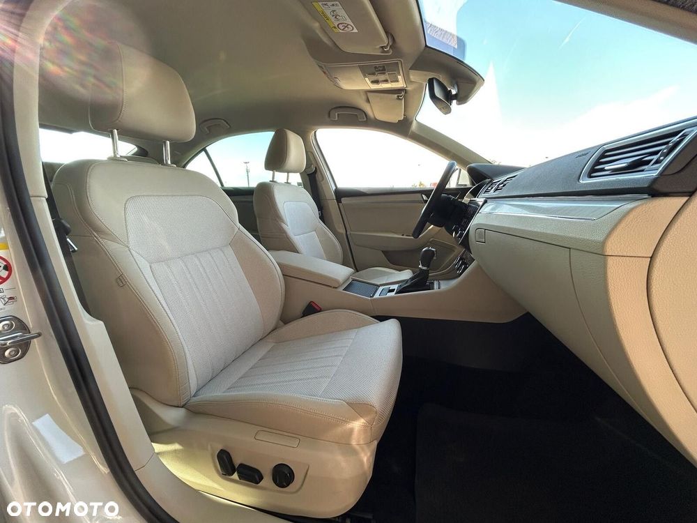 Skoda Superb 2.0 TDI SCR 4x4 Style DSG - 19