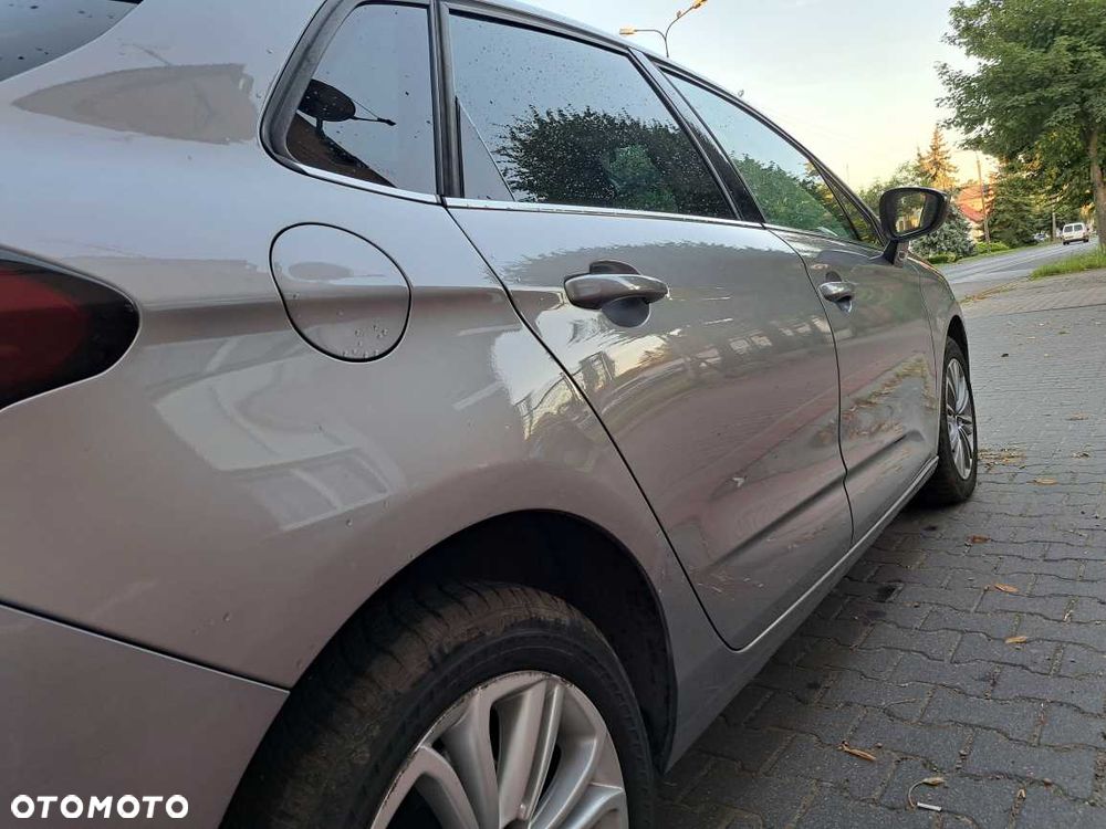 Citroën C4 - 6