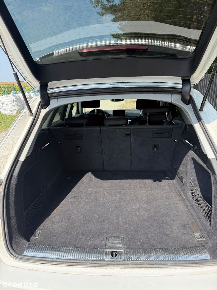 Audi A4 Avant 2.0 TDI S tronic - 6
