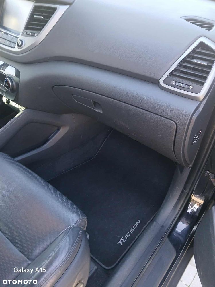 Hyundai Tucson 1.7 CRDI BlueDrive Classic 2WD - 13