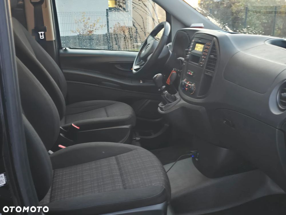 Mercedes-Benz Vito 110 - 22