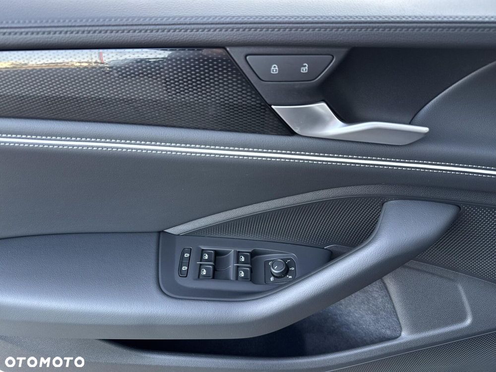 Volkswagen Passat - 19