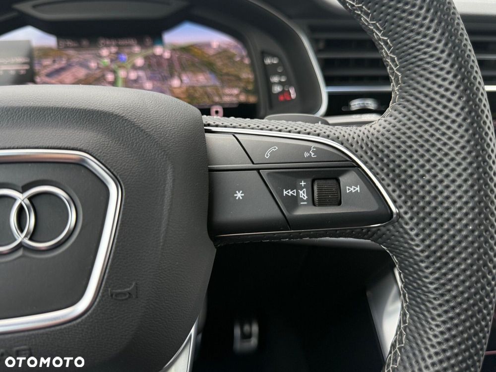 Audi Q8 - 24
