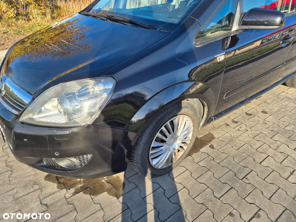 Opel Zafira 1.9 CDTI Enjoy - 4