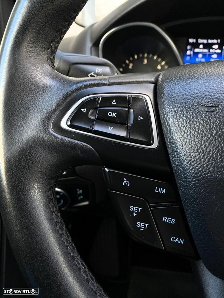 Ford Focus SW 1.5 TDCi Titanium - 21
