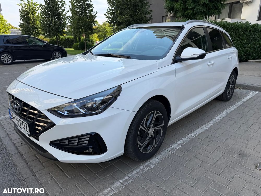 Hyundai i30 1.5 110CP 5DR M/T Highway - 12