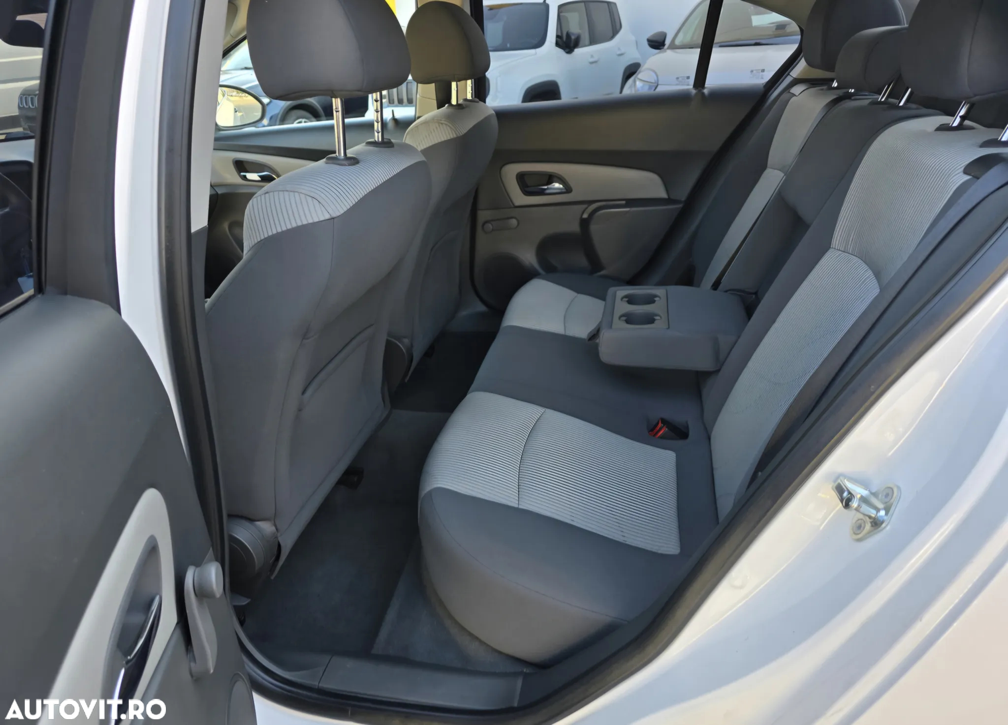 Chevrolet Cruze 1.8 LT - 7