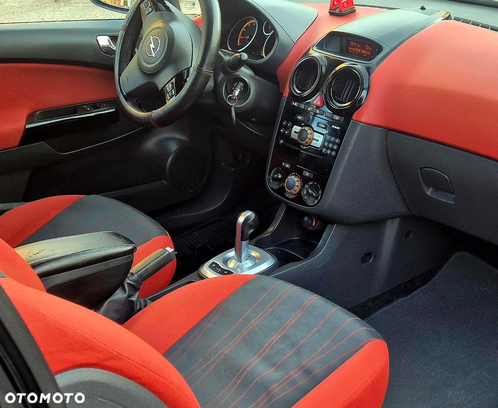 Opel Corsa 1.2 16V Cosmo EasyTronic - 17