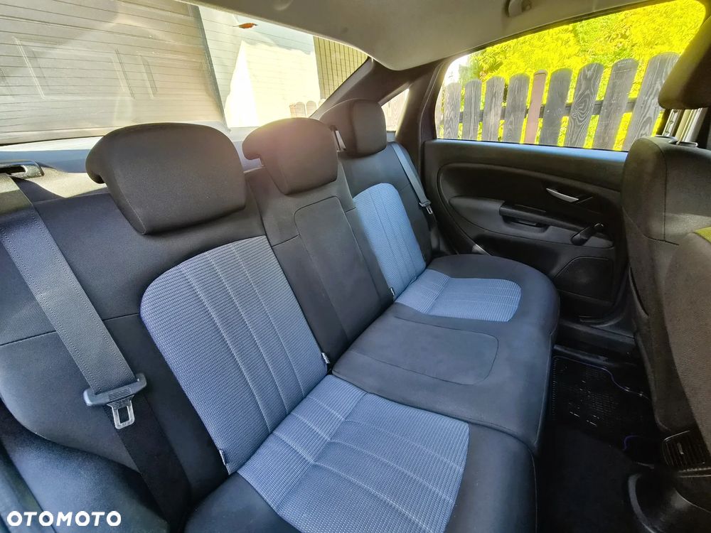 Fiat Linea - 15