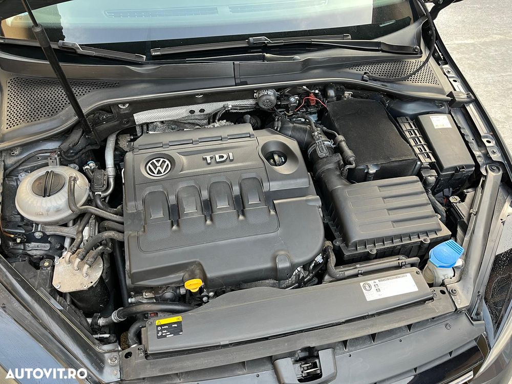 Volkswagen Golf 1.6 TDI BlueMotion Technology DSG Allstar - 9