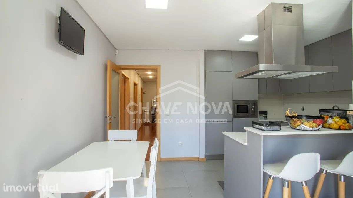 PS - Excelente Apartamento T3 c/ Terraço- Oliveira do Douro, V.N.G - Grande imagem: 4/27