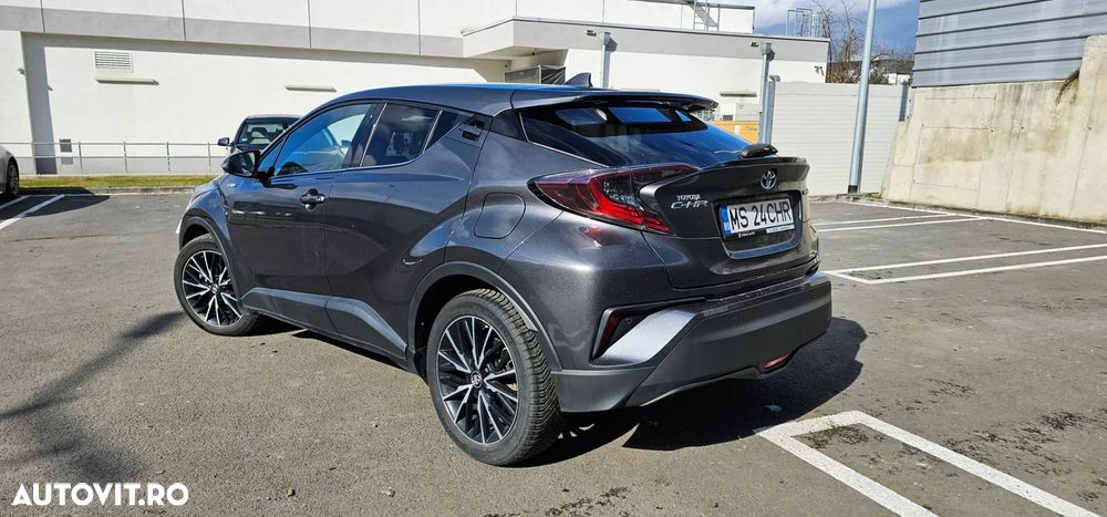 Toyota C-HR - 7