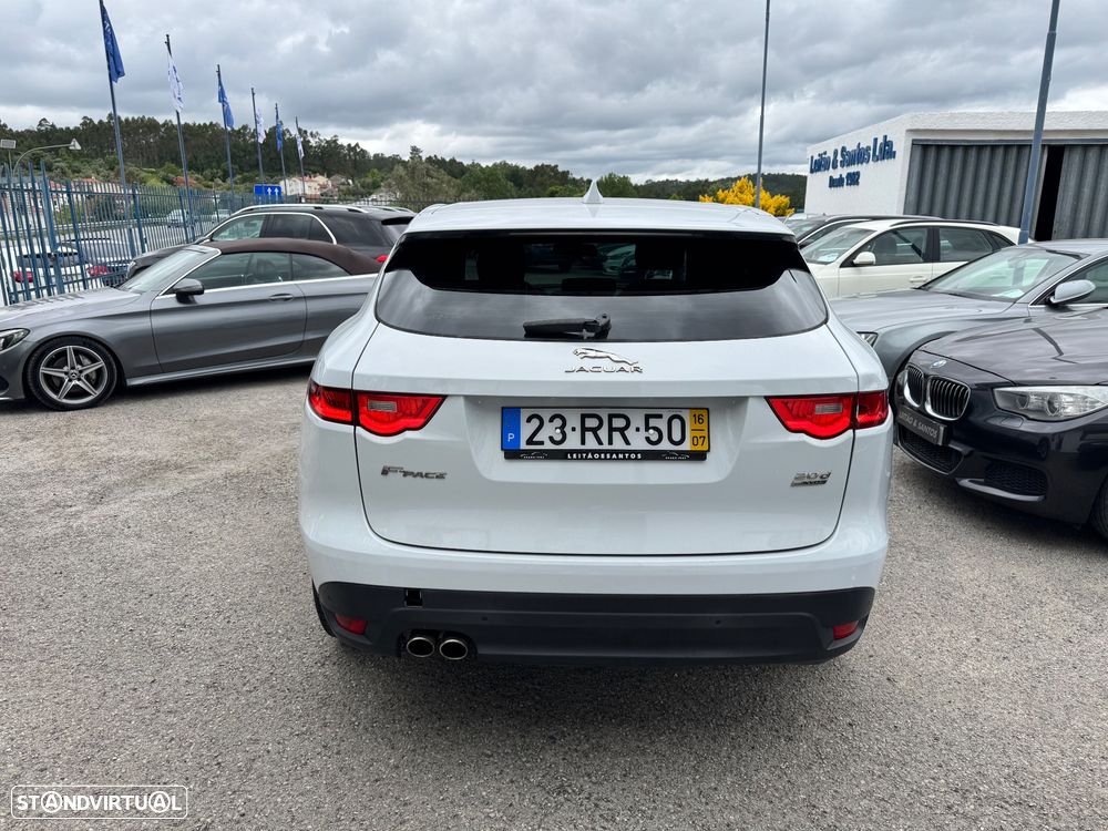 Jaguar F-Pace 2.0 i4D Pure - 6
