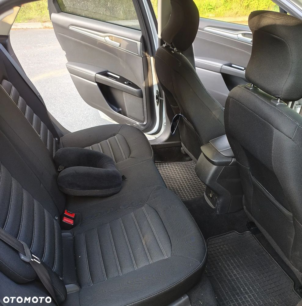 Ford Mondeo 1.5 EcoBoost Trend - 13